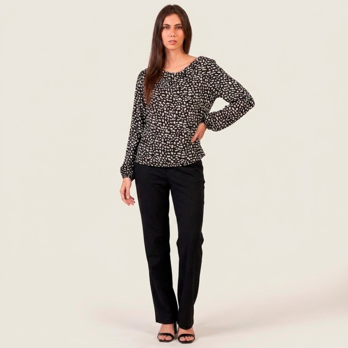 Blusa Feminina GGT Manga Longa com Drapeado no Decote